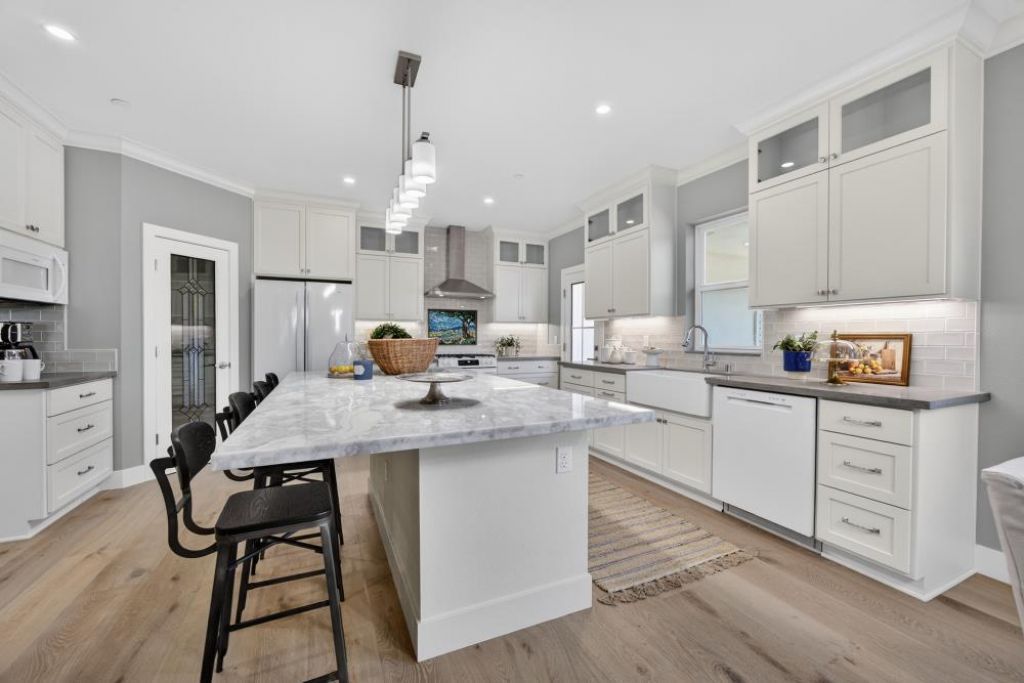 25265 Carlsbad Ave, Davis, CA 95616 Photo