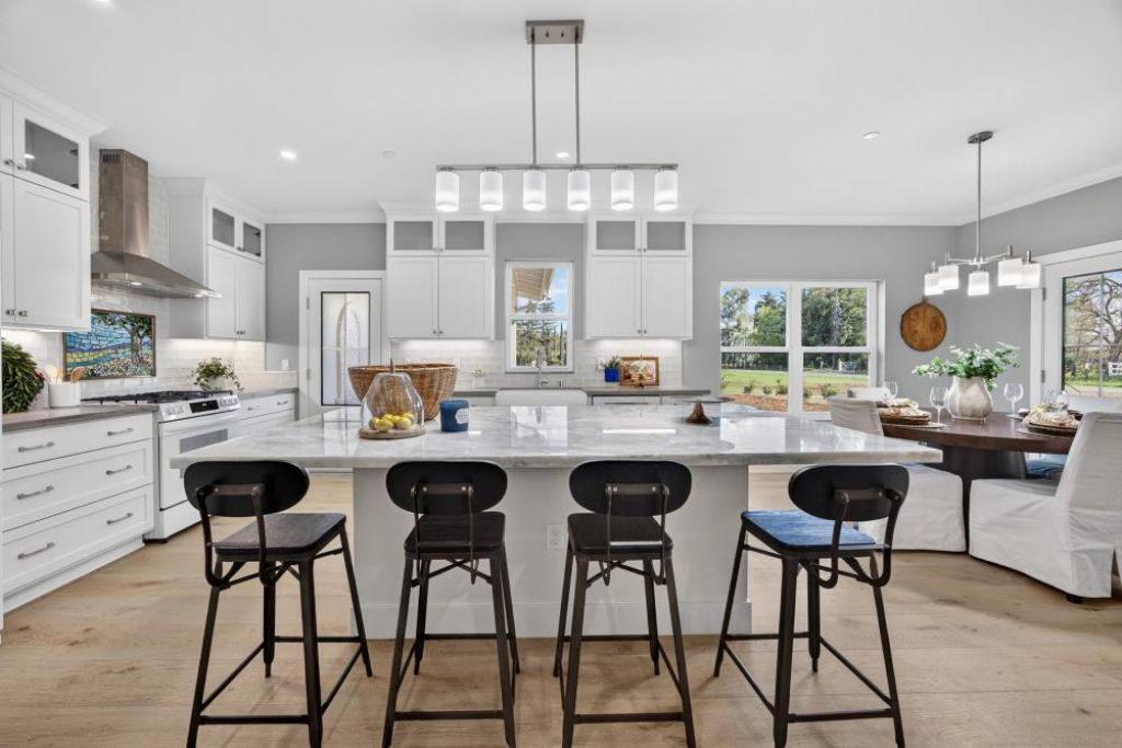 25265 Carlsbad Ave, Davis, CA 95616 Photo