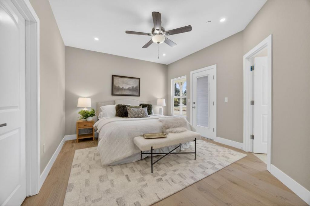 25265 Carlsbad Ave, Davis, CA 95616 Photo