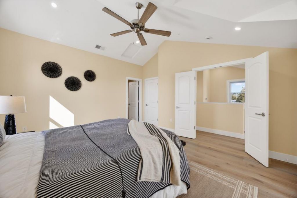 25265 Carlsbad Ave, Davis, CA 95616 Photo