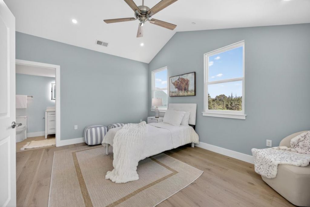 25265 Carlsbad Ave, Davis, CA 95616 Photo