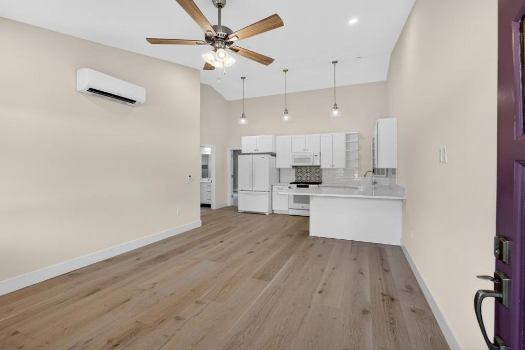 25265 Carlsbad Ave, Davis, CA 95616 Photo