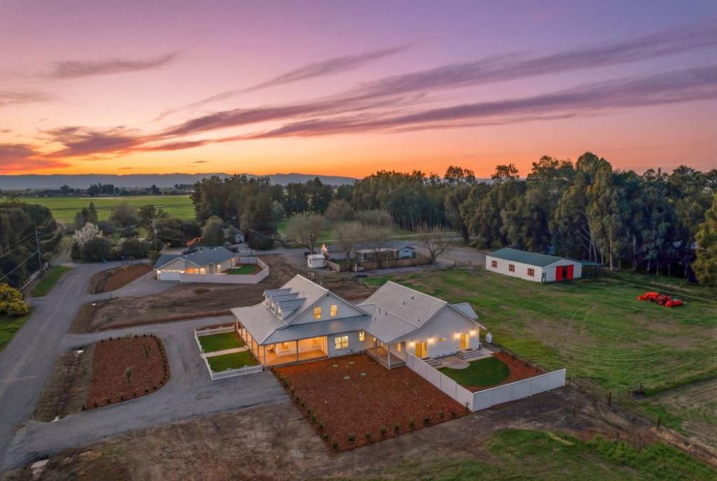 25265 Carlsbad Ave, Davis, CA 95616 Photo