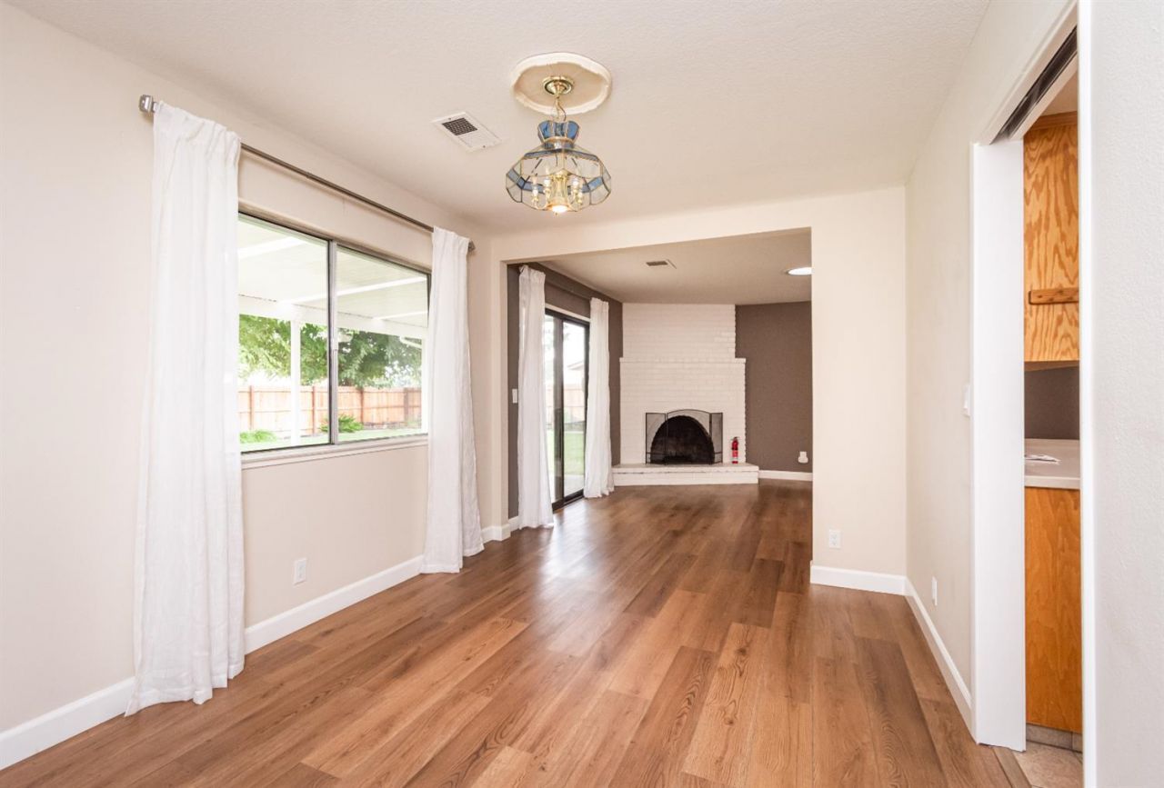 25265 Carlsbad Ave, Davis, CA 95616 Photo