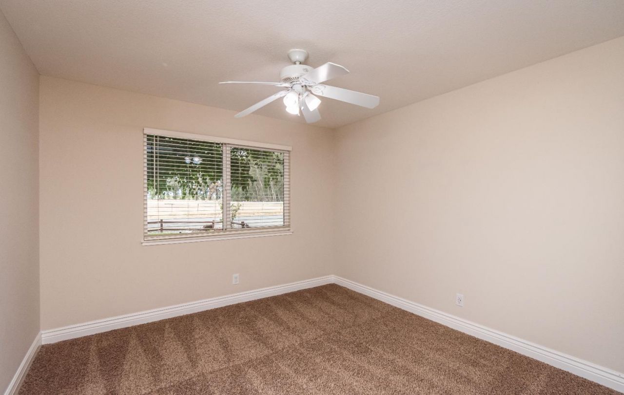 25265 Carlsbad Ave, Davis, CA 95616 Photo