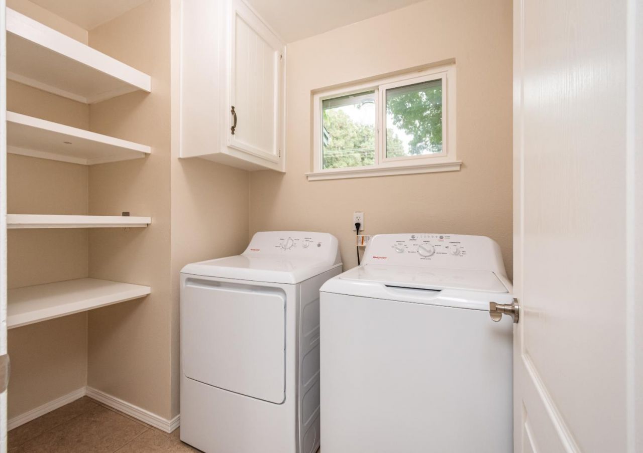 25265 Carlsbad Ave, Davis, CA 95616 Photo