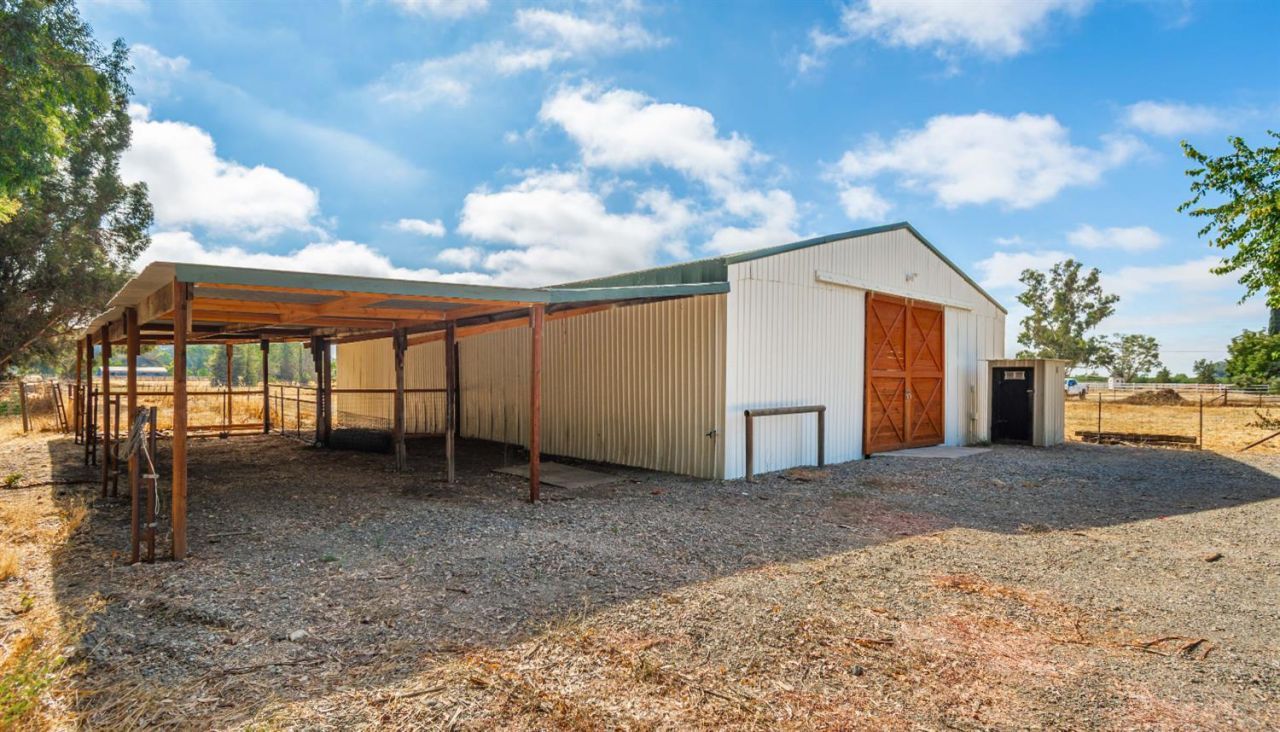 25265 Carlsbad Ave, Davis, CA 95616 Photo