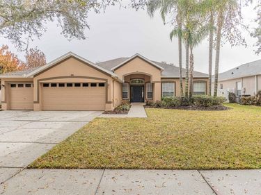2706 DURANT TRAILS BOULEVARD, DOVER, FL 33527