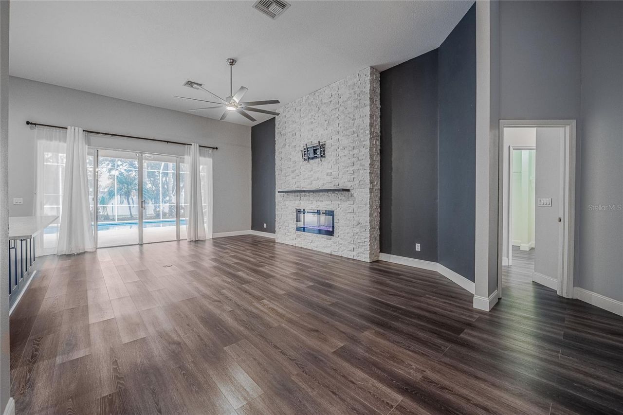 2706 Durant Trails Boulevard, Dover, FL 33527 Photo