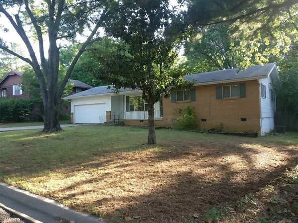 1351 N Stephens Avenue , Fayetteville, AR 72703