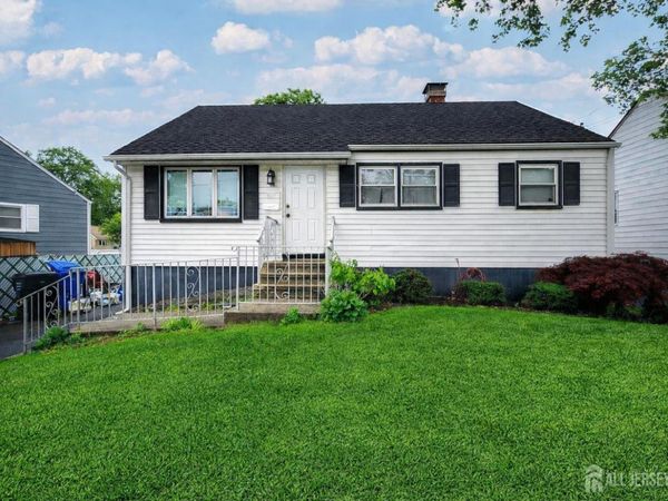 30 Falmouth Road, Iselin, NJ 08830