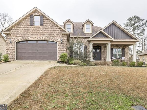 216 Rustic Live Oak Trail, Bonaire, GA 31005