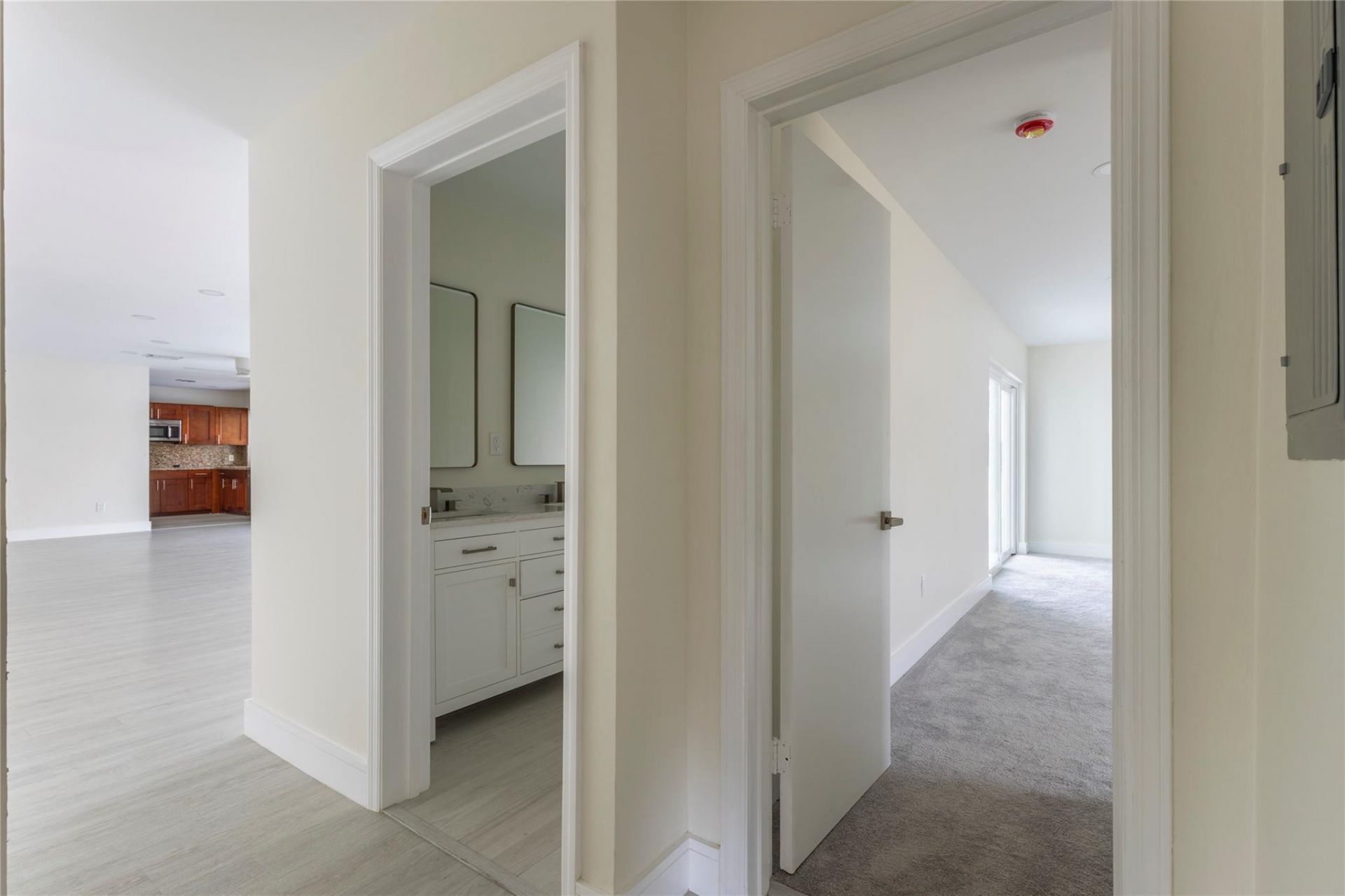 2255 NE 207th Street, Miami, FL 33180 Photo