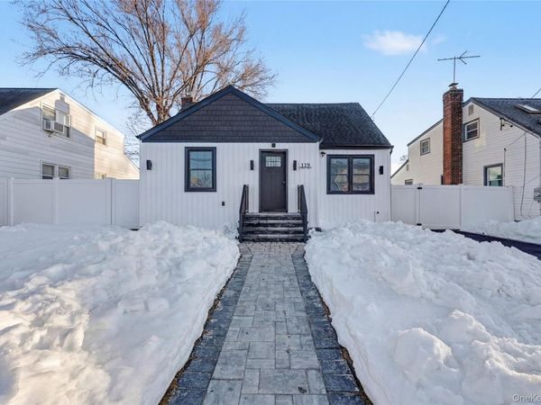 119 Grant Boulevard , Bellmore, NY 11710