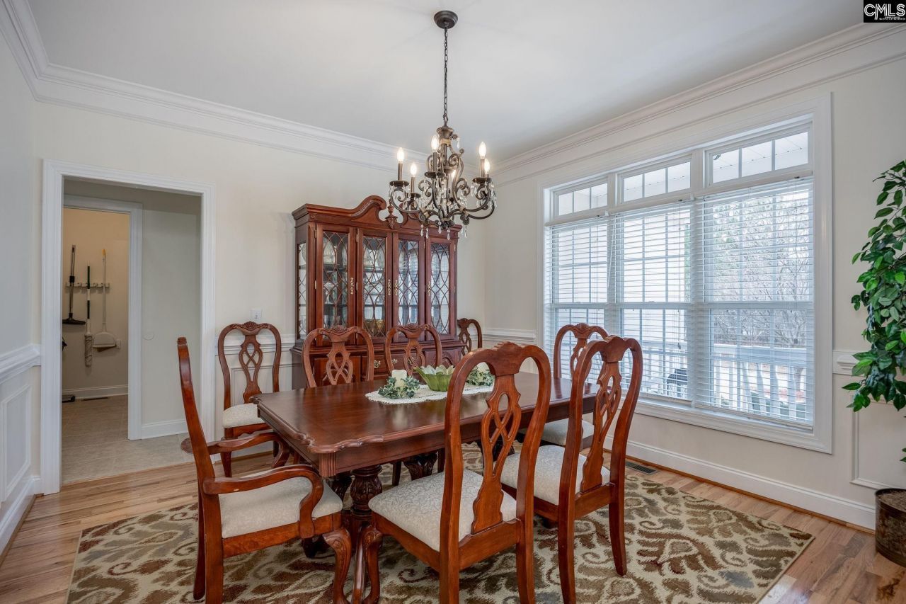 16 Lillifield Drive Photo 11