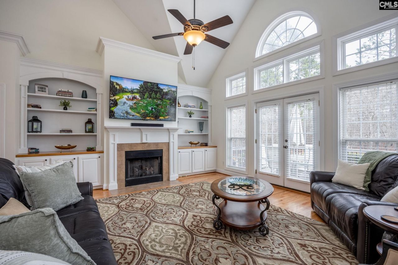 16 Lillifield Drive Photo 14