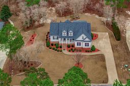 16 Lillifield Drive photo 4