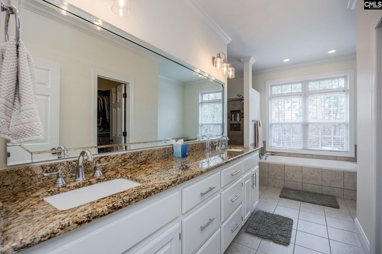 16 Lillifield Drive Photo 31