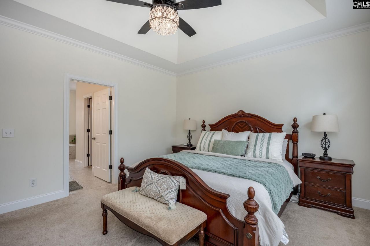 16 Lillifield Drive Photo 33