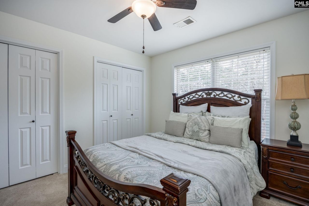 16 Lillifield Drive Photo 42