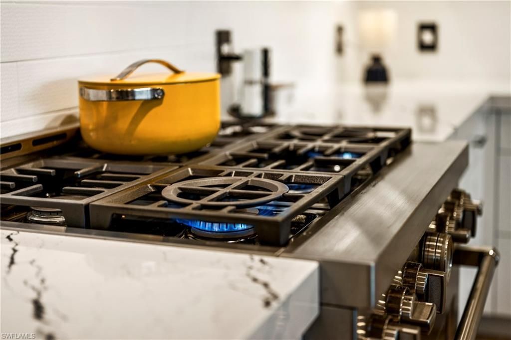 1125 Central Ave, Unit 560, Naples, FL 34102 Photo