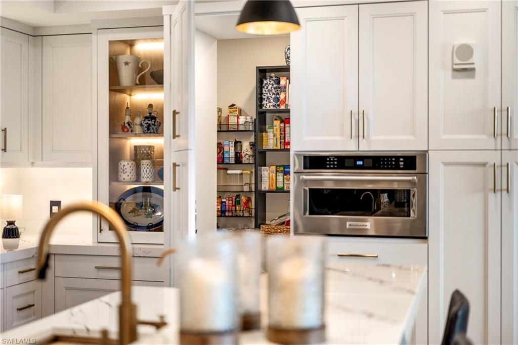 1125 Central Ave, Unit 560, Naples, FL 34102 Photo