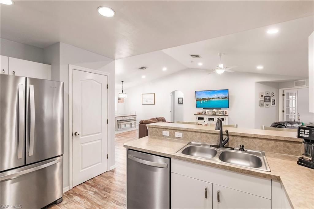 324 Parkdale Blvd, Lehigh Acres, FL 33974 Photo