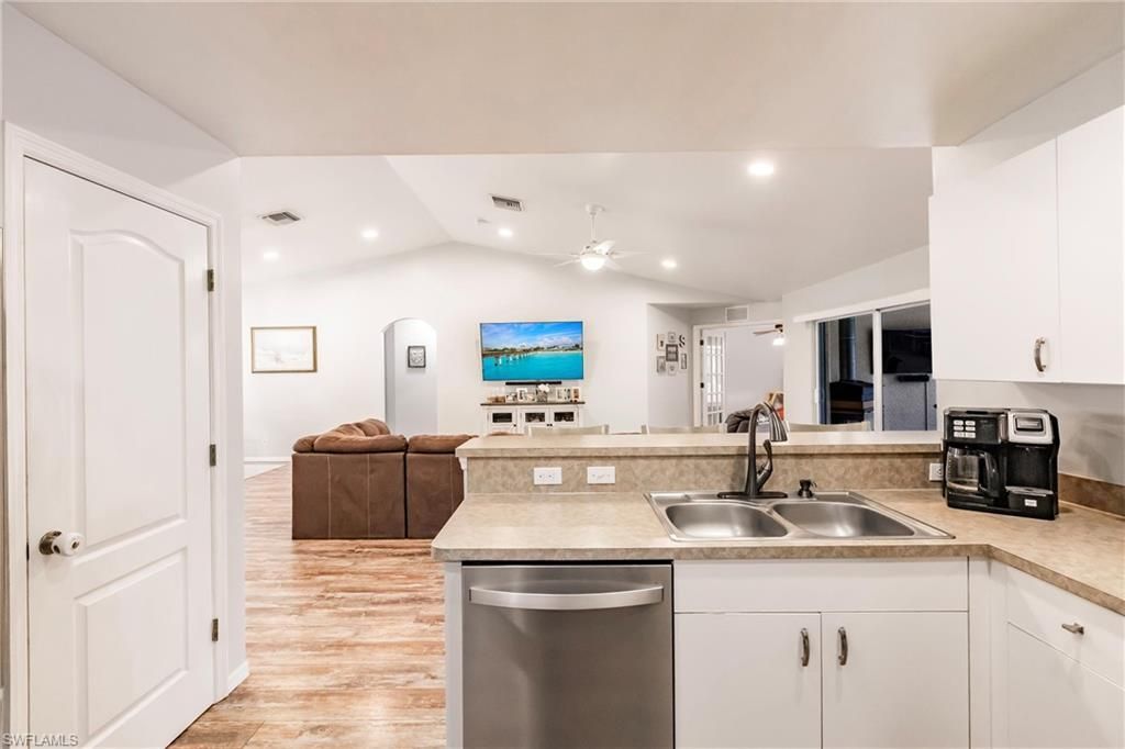 324 Parkdale Blvd, Lehigh Acres, FL 33974 Photo