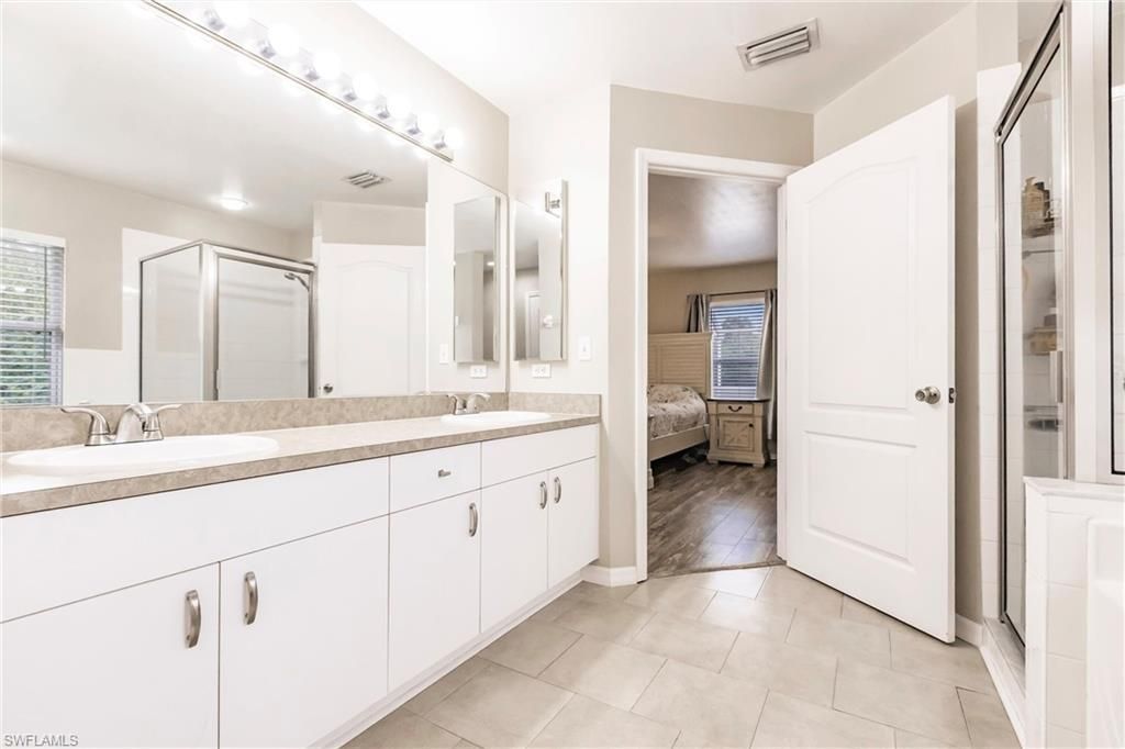 324 Parkdale Blvd, Lehigh Acres, FL 33974 Photo