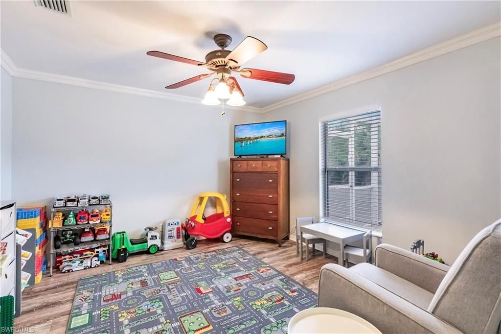 324 Parkdale Blvd, Lehigh Acres, FL 33974 Photo