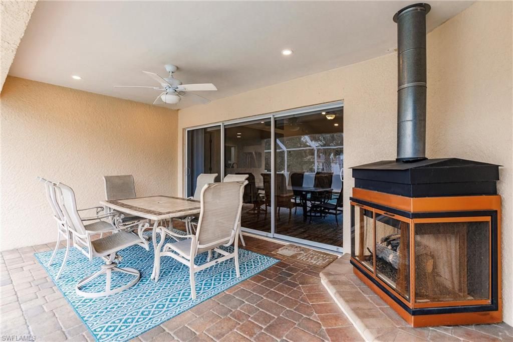 324 Parkdale Blvd, Lehigh Acres, FL 33974 Photo