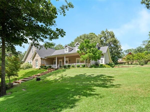 525 County Road 2317 , Mineola, TX 75773