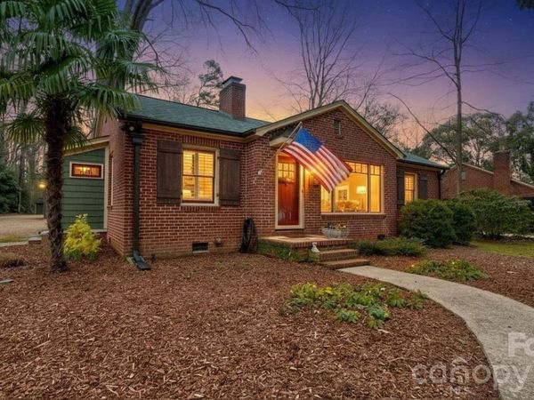 2905 Clover Road, Charlotte, NC 28211