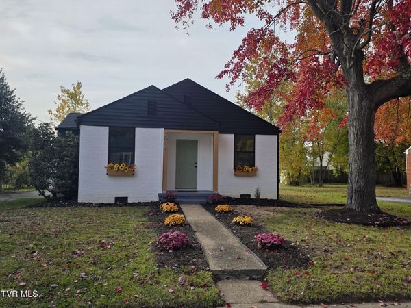 2041 Sherwood Rd Road, Kingsport, TN 37664