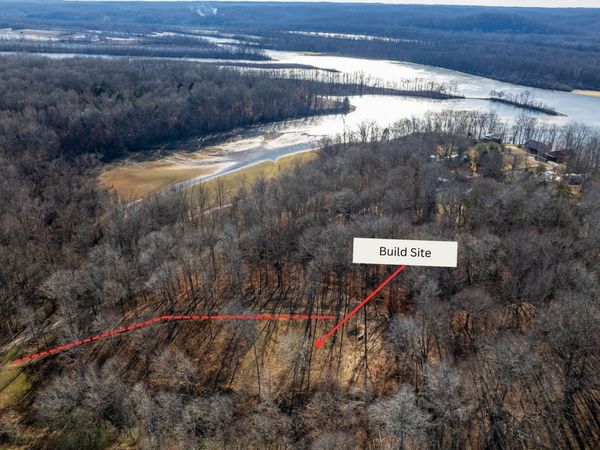 164 Lewis Cir , Dover, TN 37058