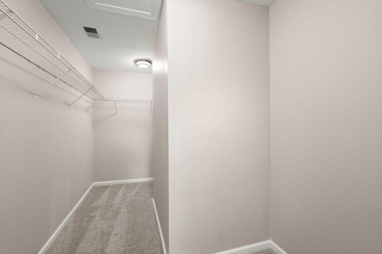 2007 Robin Wood Boulevard Photo 23