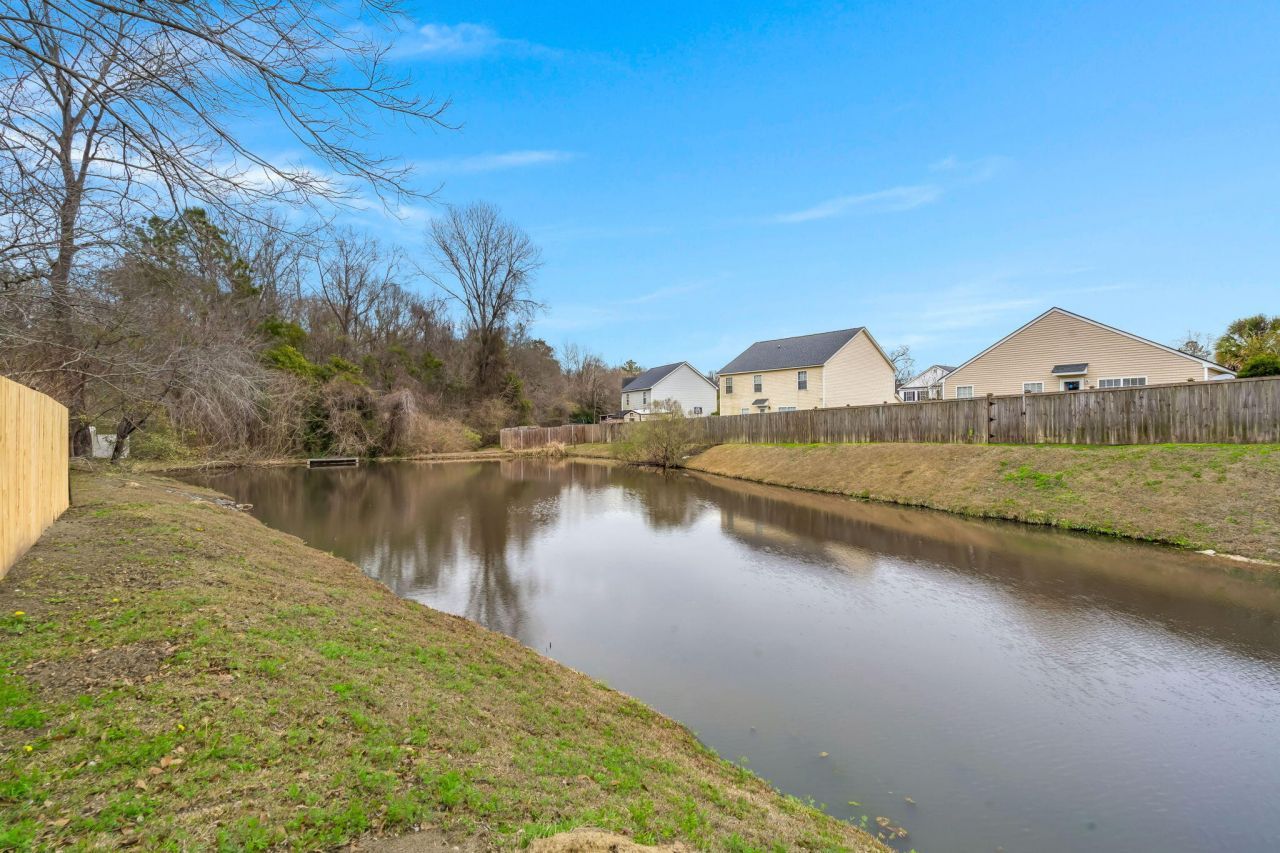 2007 Robin Wood Boulevard Photo 32