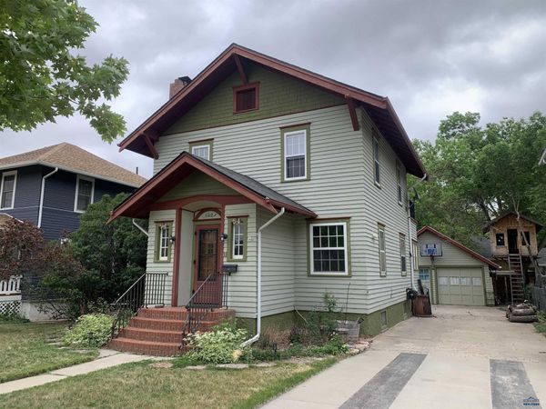1120 9TH ST, Rapid City, SD 57701