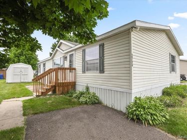 3710 Elm Ct., Brandon Twp, MI 48348