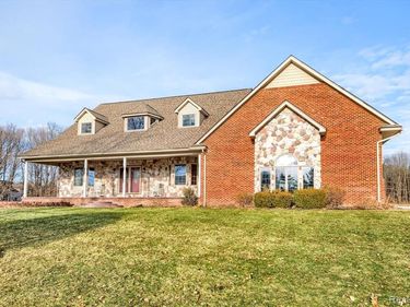 845 Oak Tree Lane, Lapeer Twp, MI 48446