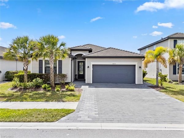 13837 Pine Lodge LN , FORT MYERS, FL 33913