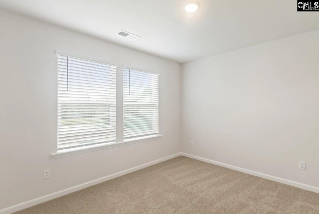 5193 Tullamore Drive Photo 13