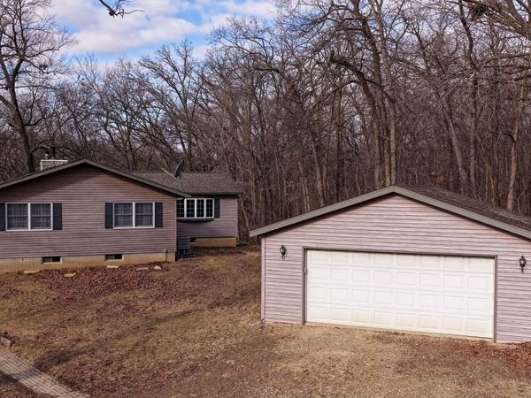 55 Fair Oaks Drive, Putnam, IL 61560