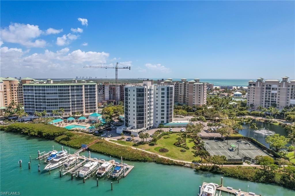 4183 Bay Beach Ln, Unit 374, Fort Myers Beach, FL 33931 Photo