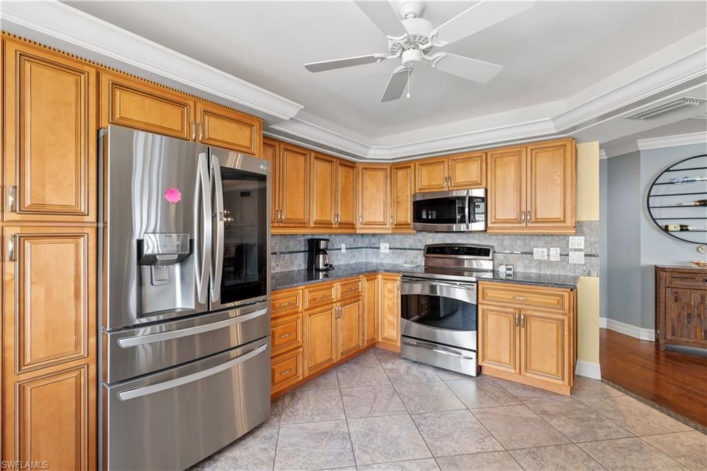 4183 Bay Beach Ln, Unit 374, Fort Myers Beach, FL 33931 Photo