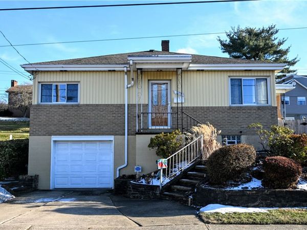 720 Graham St, Belle Vernon, PA 15012