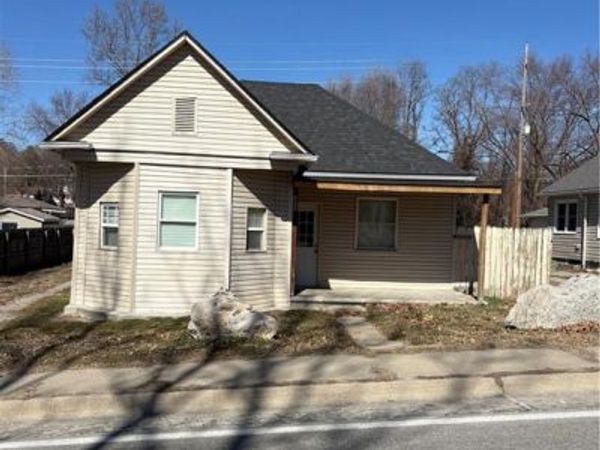 805 Mason Avenue, St Joseph, MO 64504