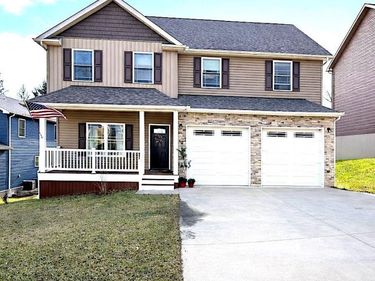 2364 School House Road, Fairmont, WV 26554