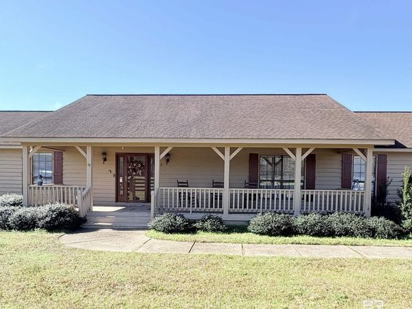 44 Ridge Road, Castleberry, AL 36432