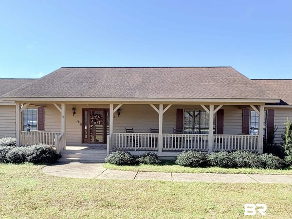 44 Ridge Road, Castleberry, AL 36432